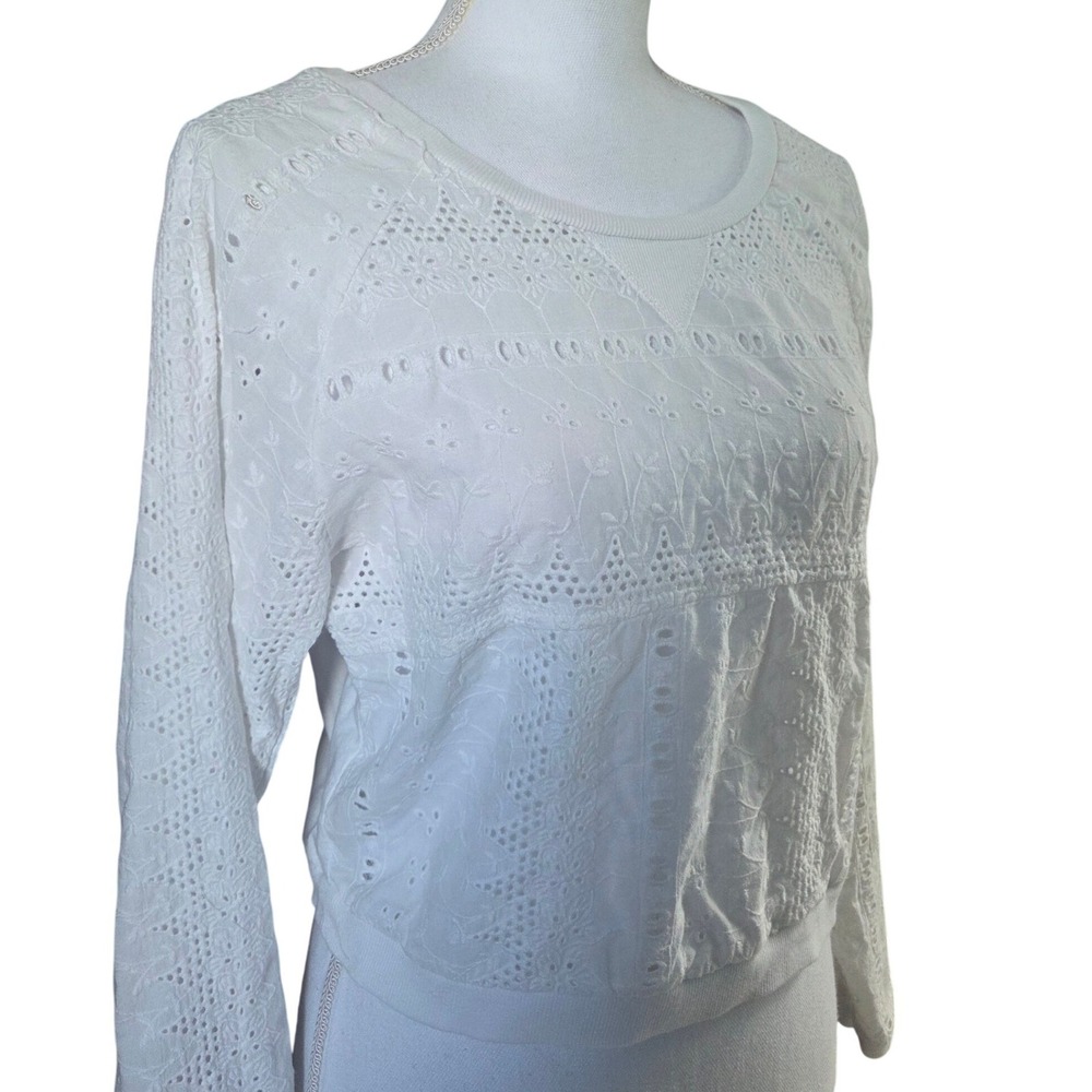 Pimkie White Eyelet Lace Long Sleeve Top‎ Cozy Soft Coquette Feminine Crewneck - Picture 9 of 9